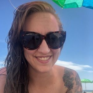 Meet your Posher, Camille